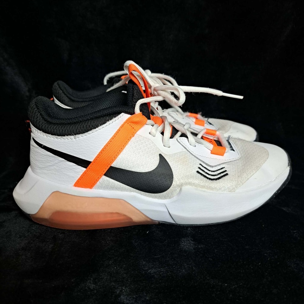 Nike Air Zoom Crossover GS Basketball Shoes White/Black/Orange Youth 6.5